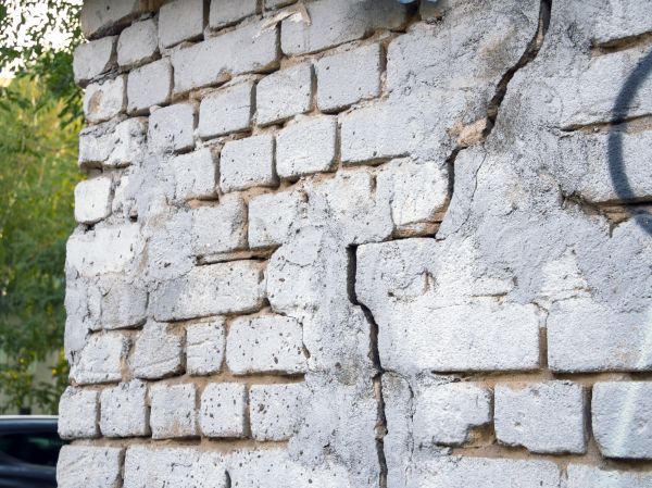Cracked Brick Wall Repair in Concord